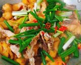 Hình bước làm 3 của món Cá lóc kho khóm