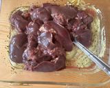Fűszeres, mustáros csirkemáj recept fázis 1 fotója