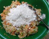 Foto langkah ke 4 dari resep Perkedel Nasi Mix Udang.
