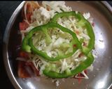 A picture of step 3 of Paneer and mix veg peri peri toast.