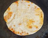 नमक मिर्च के पराठे(namk mirch ke parathe recipe in hindi) रेसिपी चरण 7 फोटो