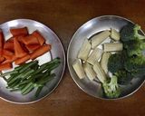 A picture of step 1 of Sauted Vegetables.