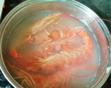 Foto del paso 3 de la receta: Barcas de Endivias rellenas de ensaladilla de gambas
