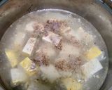 Foto langkah ke 2 dari resep Bubur Oatmeal Tahu Bayam.