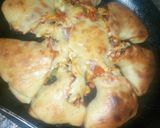 A picture of step 13 of Pizza flower.