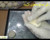 صورة لخطوة 3 من وصفة القرص الطرية بالشمر وحبة البركة