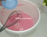 Foto langkah ke 3 dari resep Terang Bulan Red Velvet Fanta.