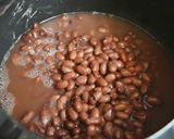 A picture of step 4 of Dal makhani.