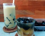 Foto langkah ke 3 dari resep Es Teh Susu Cincau.