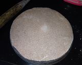 A picture of step 3 of Ragi phulka.