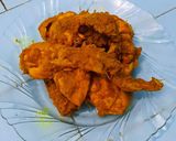 Foto langkah ke 4 dari resep Ayam goreng bumbu kuning sambel mercon.