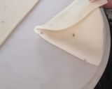 A picture of step 6 of Alu ka samosa.