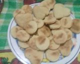 Foto del paso 6 de la receta: Galletitas económicas.ideal para lluvia y cuarentena... que