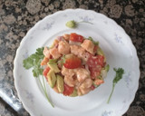 Foto del paso 4 de la receta: Tartar de salmón, aguacate y verduritas
