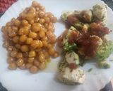 Foto del paso 4 de la receta Pollo con aguacate y mermelada y garbanzos garrapiñados