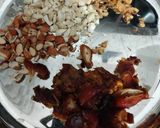 A picture of step 1 of Dates laddu.