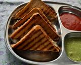 A picture of step 8 of Brown bread Potato stuff peanuts butter grilled sandwich.