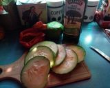 Foto del paso 1 de la receta: Zapallitos con salsa de morrón y tomate 👌