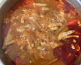 รูปขั้นตอนการทำที่ 5 ของ น้ำเงี้ยวกระดูกอ่อน ตีนไก่ หมูสับ