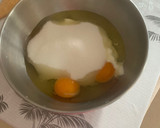 Foto del paso 1 de la receta: Bizcocho de yogur