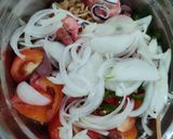 Gambar langkah 3 resipi Kerabu Maggi Thai.