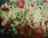 A picture of step 5 of Easy Pea-sy Masala Maggi.