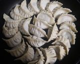Hình bước làm 5 của món Bánh sủi cảo Nhật - Gyoza