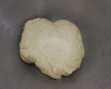 Foto del passaggio 2 della ricetta Corona di pane all'arancia e cannella 🌷