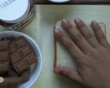 Gambar langkah 2 resipi Roti coklat cadbuary goreng#PinkBoxCereal.