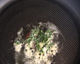 A picture of step 2 of Mushrooms and poached egg (vegetarian).