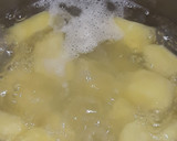 Foto del paso 7 de la receta: Longanizas en salsa con Puré de Patata