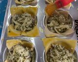 Foto langkah ke 5 dari resep Tuna Mushroom Muffin Puff.