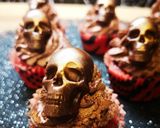 Csokikoponyás vörösbársony muffinok Picipiros Konyhájából recept fázis 4 fotója
