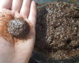 A picture of step 5 of Chocolate coconut truffles 🍫🍬.