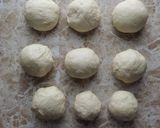 Foto langkah ke 4 dari resep Pizza Mini.