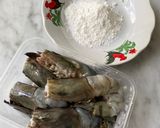 Foto langkah ke 1 dari resep Udang Saus Telur Asin / Prawn Salted Egg.