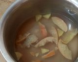 A picture of step 1 of Apple tea 🍎🍏🍎.