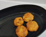 Foto langkah ke 5 dari resep Perkedel kentang.