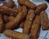 A picture of step 1 of Chicken fingers roll.