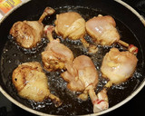 Foto del paso 5 de la receta: Pollo en Tempura de Almendra y Pistacho con Rúcula frita