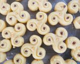 A picture of step 6 of Popcorn barfi.