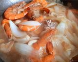 Hình bước làm 3 của món Mì xào giòn hải sản