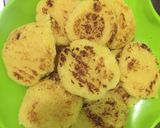 Foto langkah ke 2 dari resep Wedang Susu Jahe Tape Keju.