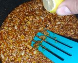 A picture of step 2 of Peanut & sesame Brittle.