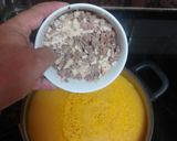 Foto del paso 4 de la receta: Sopa de garbanzos con fideos y carne con hierbahuerto