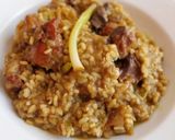Foto del paso 10 de la receta: Arroz con costillas, ajos tiernos y ceps