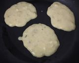 Foto langkah ke 2 dari resep Banana Pancake Minimalis.