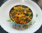 A picture of step 5 of Green peas cauliflower sabji.