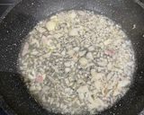 A picture of step 3 of Sautéed scallops with roe sauce.