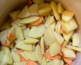 Krumplileves édesburgonyával, tárkonnyal recept fázis 1 fotója